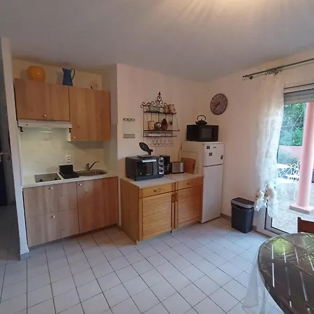 4bgb-1a4 - Climatise Proche Centre *